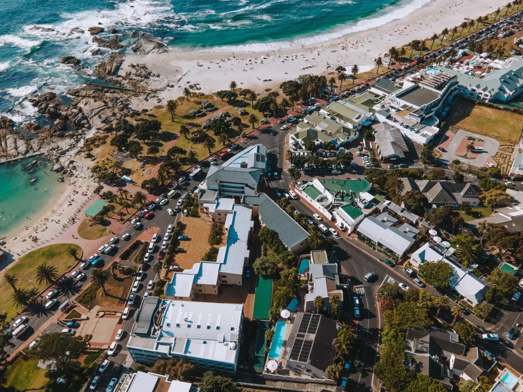 Tidal Pool Apartments - Camps Bay Kapstaden Exteriör bild
